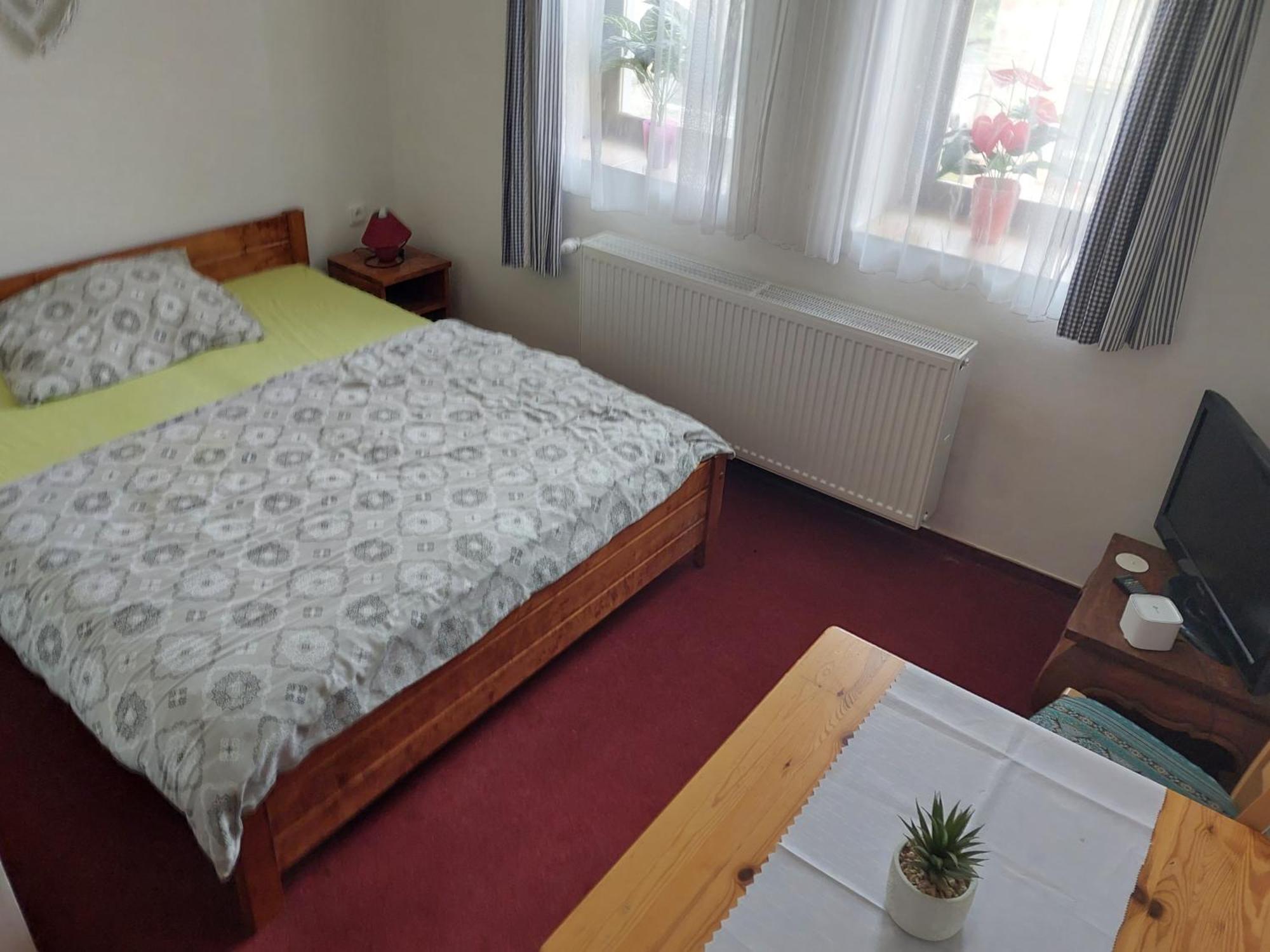 Penzion Harmonie Trutnov Exterior foto